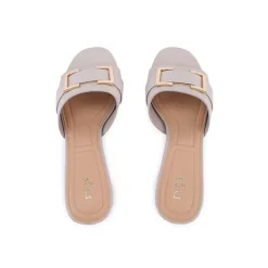 Chic Buckle Mule BB 68