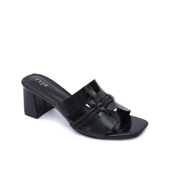 Chic Embellished Mule HL 232