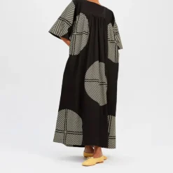 Chic Geometry Maxi Bold Polka Elegance MAX003