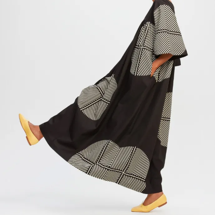 Chic Geometry Maxi Bold Polka Elegance MAX003