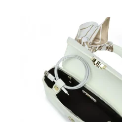 Classic versatile Handbag BD 100