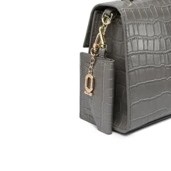 Classy yet Casual Handbag BD 109