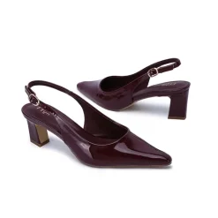 Comfy Buckled Pump HL 213