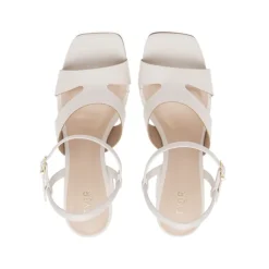 Contemporary Box Heel BCM 171