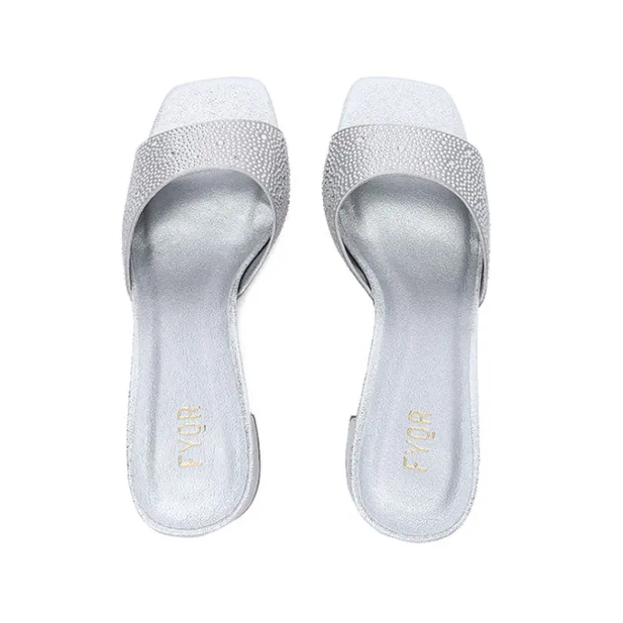 Crystal Drops Shoes UB1-15
