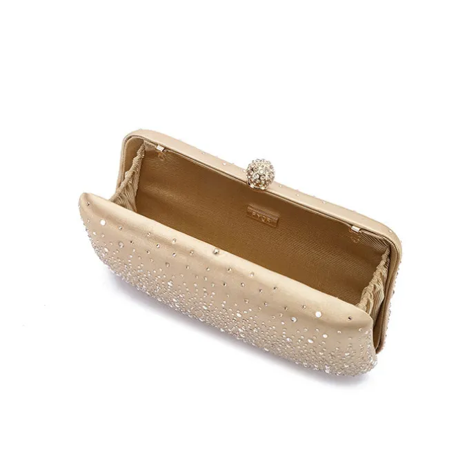 Crystal Elegance Clutch AD 144