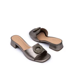 Dazzling Metallic Mule BCM 162