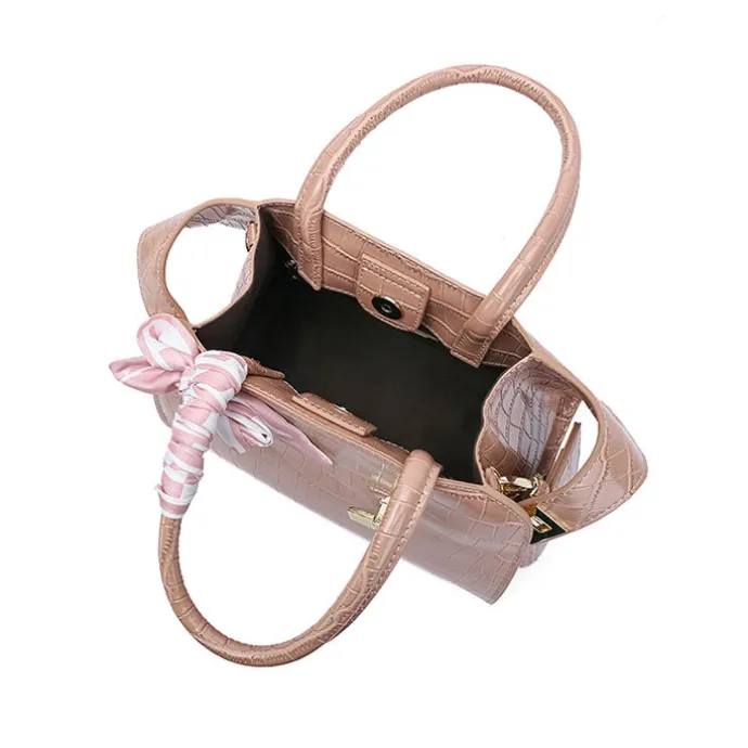 Effortlessly Chic Bag BD 140