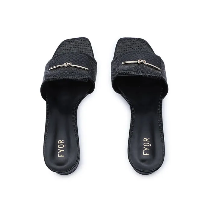 Gold Accent Mule HL 220