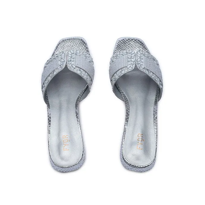 Jeweled Evening Flat HL 243