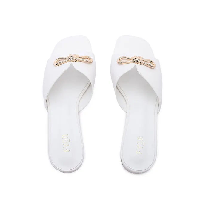 Metallic Bow Mule BB 74