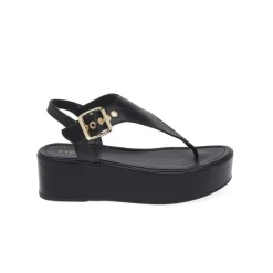 Simply Elegant Wedges BDV 117