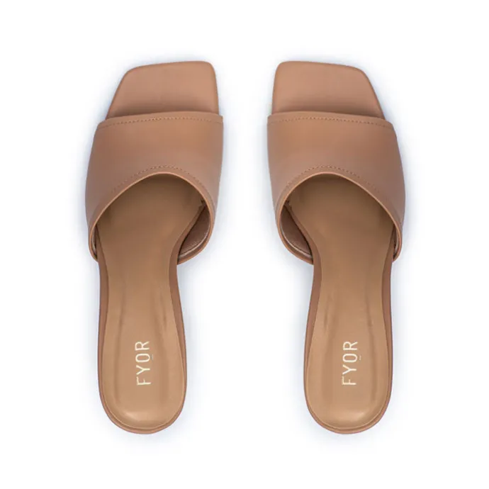 Stay on trend Mule BCM 156