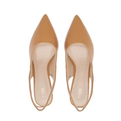 Stylish Court Shoe BCM 074
