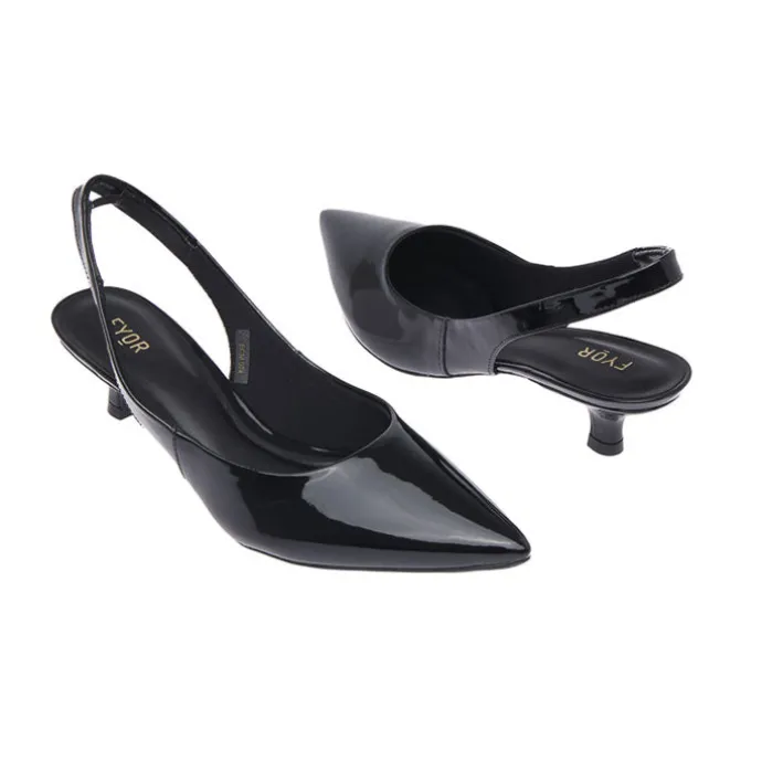 Stylish Court Shoe BCM 074