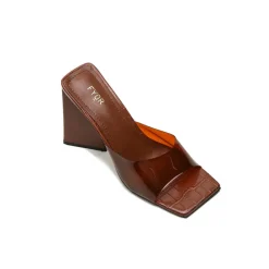 Texture Pyramid Heel Sandal, CMJ 04