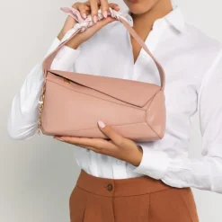 Timeless Chic Compact bag BD 145