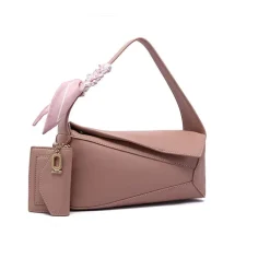 Timeless Chic Compact bag BD 145