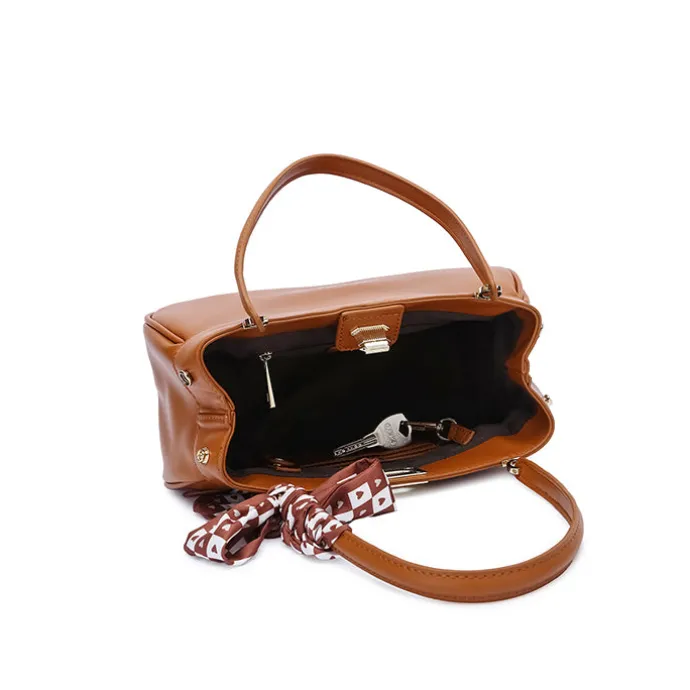 Trendy Twist Shoulder Bag BD 162