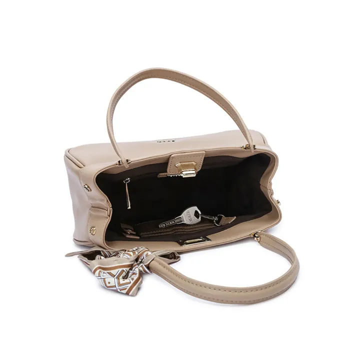 Trendy Twist Shoulder Bag BD 162