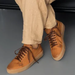 Walking Sneaker PSV 037